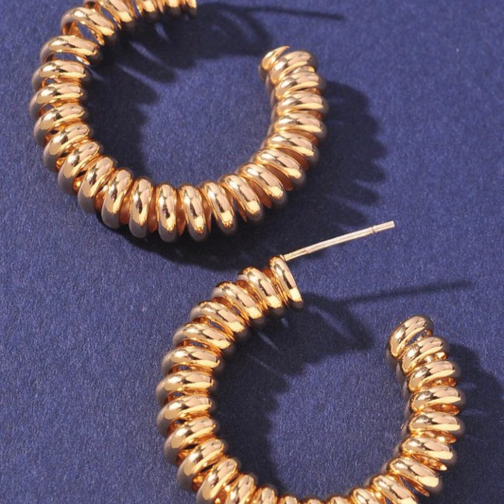 SPIRAL HOOPS
